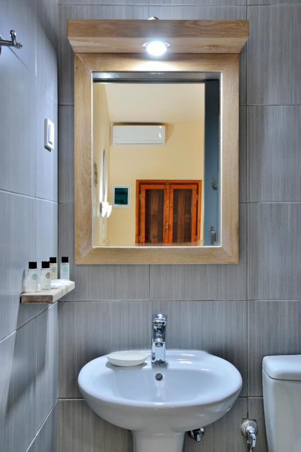 Urban Studios Manos Chania  Exteriör bild